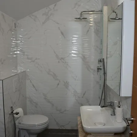 La Familia Lejlighed