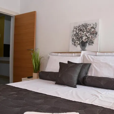 La Familia Appartement *