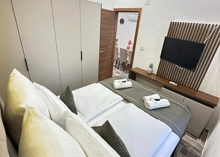 La Familia * Šibenik